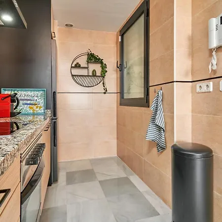 2-bedroom With Seaview Apartment
