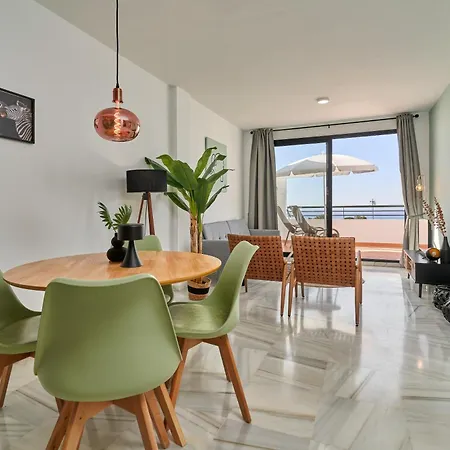 דירה 2-bedroom With Seaview *